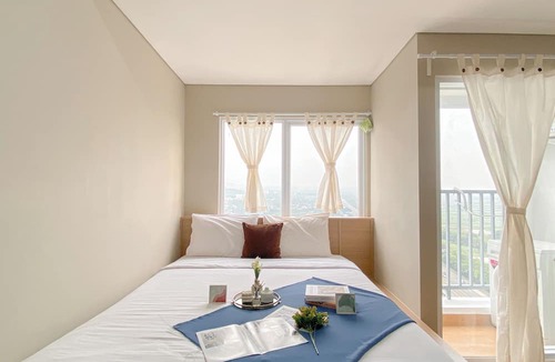 Kedungmanggu Apartment | Modern Minimalist Studio Apartment Lrt City Sentul - Royal Sentul Park