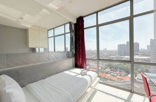 Surabaya Apartment | Spacious And Comfortable Living 3Br Apartment At Aryaduta Residence