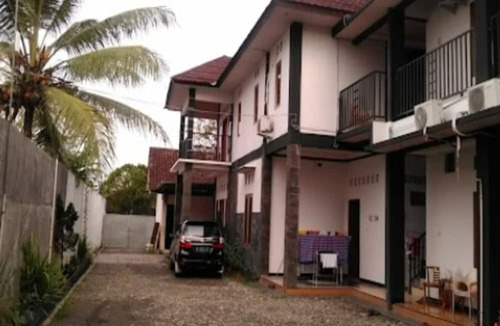 Kebumen House | Wisma CK Kebumen by Cozzy