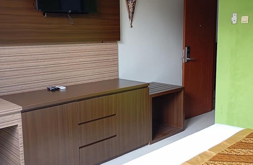 Laweyan Hotel | Graha Laweyan Solo