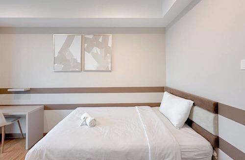 Surabaya Apartment | New Contemporary 2Br At Grand Sungkono Lagoon Apartment
