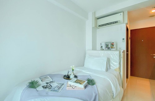 Kayu Putih Apartment | Comfy And Minimalist Studio Apartment At Tifolia