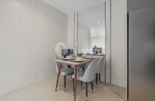 Kebayoran Lama Apartment | Halia by Kozystay - Pondok Indah