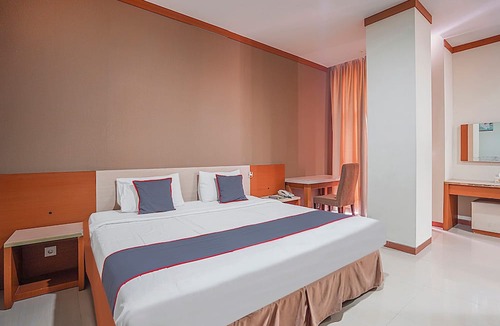Sidoarjo Hotel | Collection O 90724 Hotel Sinar Sidoarjo