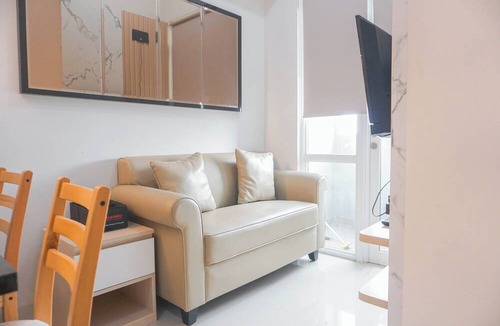 Cikarang Apartment | High Floor 1BR at Vasanta Innopark Apartment near MM2100 and Cibitung