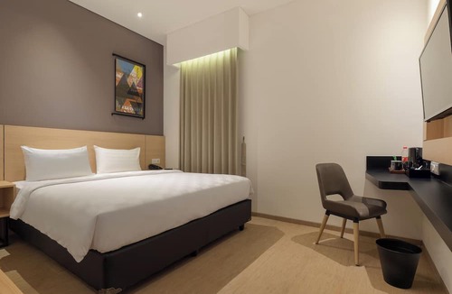 Melawai Hotel | Hotel 88 Blok M Jakarta by WH