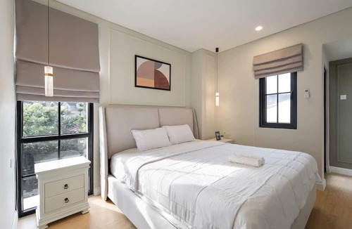 Mampang Prapatan Hotel | Cove Odilia Suite