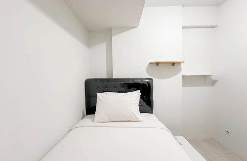 Sidoarjo Apartment | Modern and Cozy 2BR Apartment at Suncity Residence
