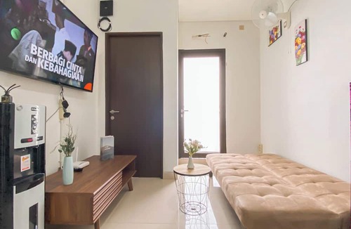 Depok Apartment | Elegant and Spacious 2BR Apartment Transpark Cibubur