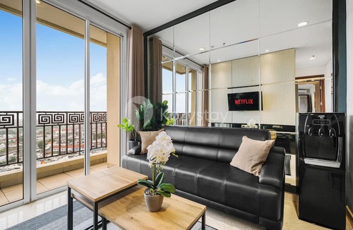 Chinatown Apartment | Tensia by Kozystay - Taman Sari