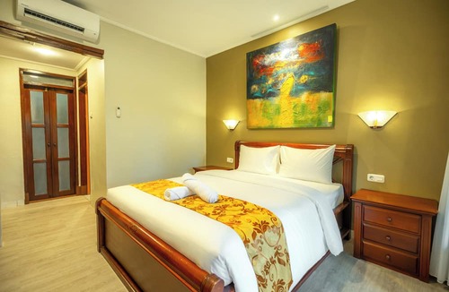 Lovina Hotel | The central lovina hotel & restaurant