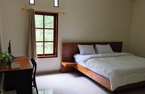 Karangmojo House | Amini Guest House