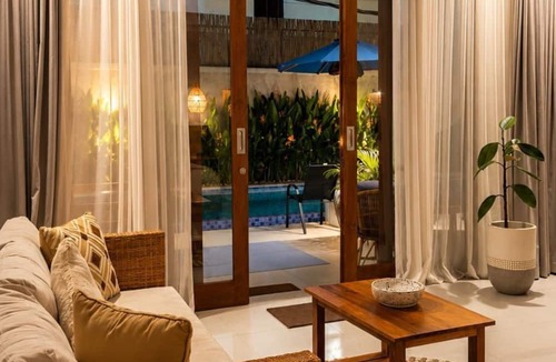 Kuta Selatan Hotel | Santai Suites Nusa Dua Bali