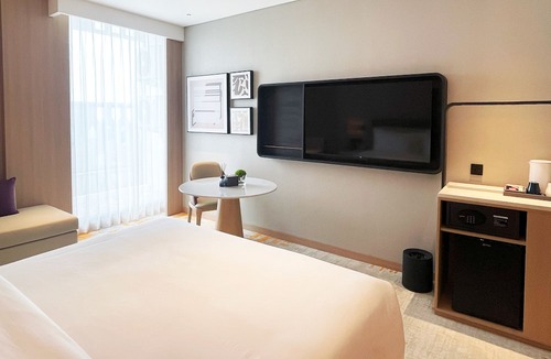 Pantai Indah Kapuk Hotel | Elong Hotel Jakarta PIK