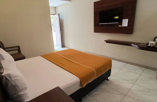 Jepara Hotel | Bandengan Beach Hotel Jepara 2