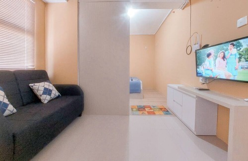 South Tangerang Apartment | Comfy Studio Apartment at Urbantown Serpong
