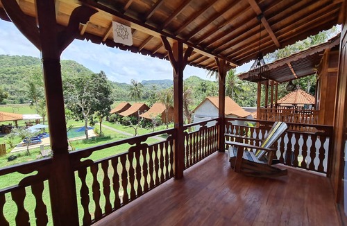 Tumbu Village Hotel | Bhalance Retreat
