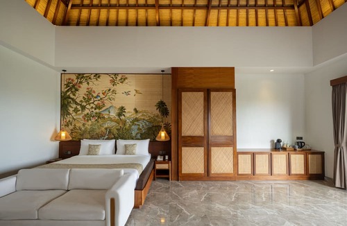Pejeng Hotel | Emana Akatara