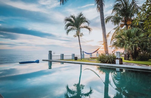 Bukti Villa | Villa Seaview – 3BR Beachfront Villa with Private Pool, North Bali