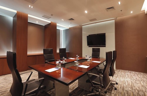 Old Jakarta Hotel | Holiday Inn Express Jakarta International Expo by IHG