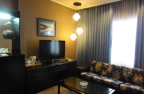 Klojen Hotel | Regent's Park Hotel