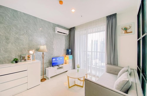 Semanggi Apartment | Homey and Warm 1BR at Ciputra World 2 Apartment