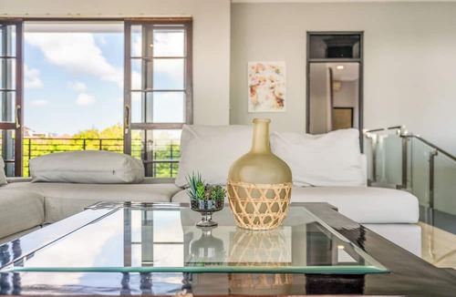 Jimbaran Bay Villa | D'Parama Villa