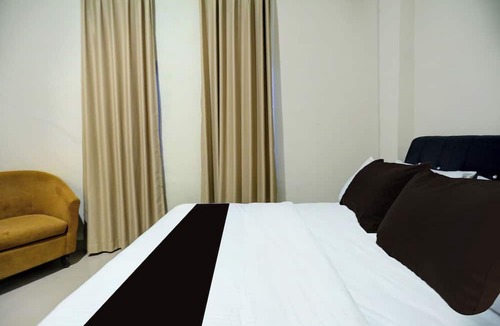 Tanjung Uncang Hotel | Collection O Near UNRIKA Formerly Dory Inn