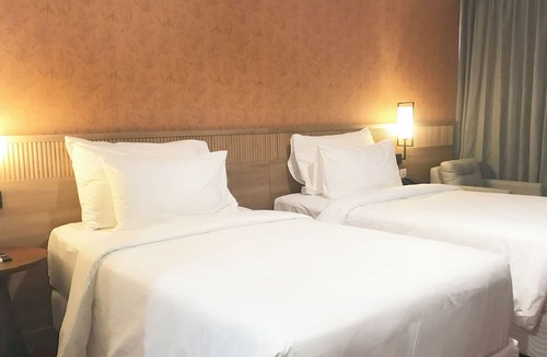 Simanindo Hotel | Labersa Hotel & Convention Center Samosir