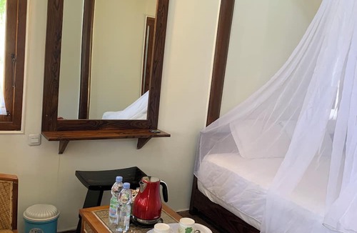 Karimunjava Hotel | Arys lagoon bungalow & hotel