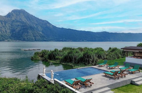 Toya Bungkah House | D Sila’s Tepi Danu Villas Kintamani & Natural hot spring