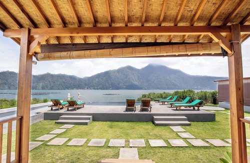 Toya Bungkah House | D Sila’s Tepi Danu Villas Kintamani & Natural hot spring