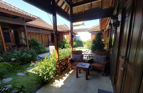 Padonan Hotel | Ashvattha Villa
