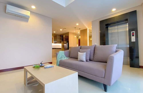 Kebayoran Lama Apartment | Spacious And Homey 2Br Apartment With Private Lift At The Kencana Residence