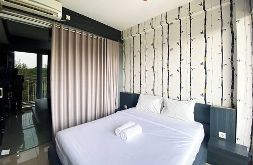 Hegarmanah Apartment | Homey 1Br Apartment At Dago Suites