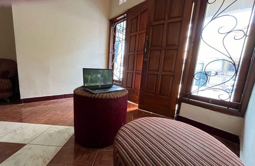 Ngemplak Hotel | OYO 94089 Griya Rizky Homestay Syariah
