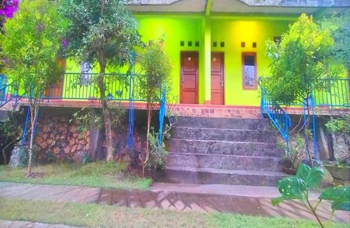 Wonosari Hotel | SPOT ON 94110 Endj Walet Samodra