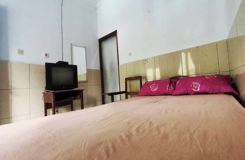 Wonosari Hotel | Hotel O Homestay Baronsari