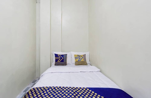 Kediri Hotel | SPOT ON 93967 Hasna Guest House Syariah