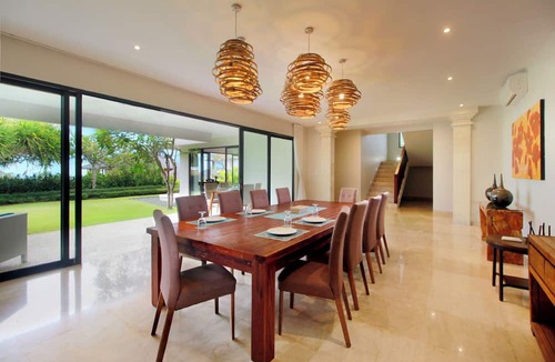 Kutuh Villa | Trisha Cliff Villa Karang Tinggi
