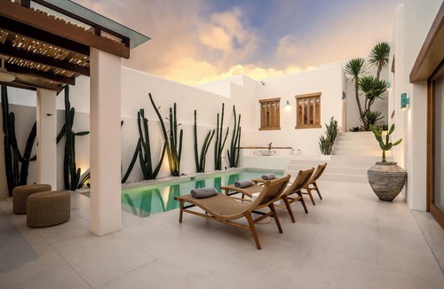 Pecatu Villa | Villa Oasi 3 by Alfred in Bali