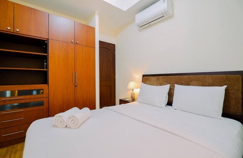 East Kuningan Apartment | Modern Look And Comfy 3Br Apartment Bellagio Residence
