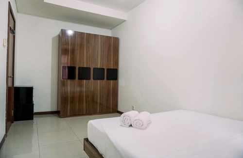 Pluit Apartment | Modern Look 1Br Green Bay Condominium Apartment