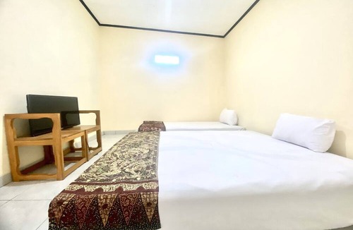 Pleret Hotel | Capital O 93601 Manda Homestay Syariah