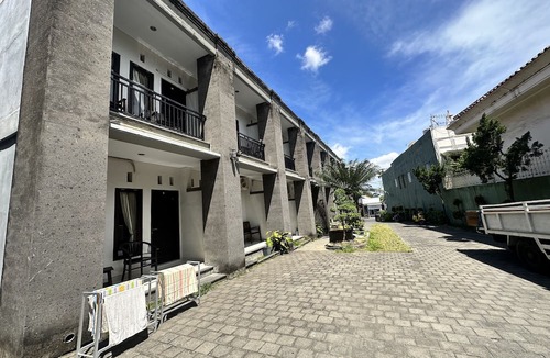 Cokroaminto Hotel | Hotel Warta Sari