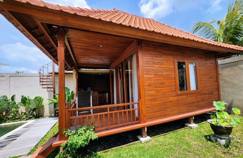 Singakerta Villa | Serene 2 Villa Bungalow Retreat with Private Pool In Ubud Countryside Setting