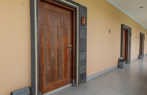 Klungkung House | Srinadi Waterpark Villa
