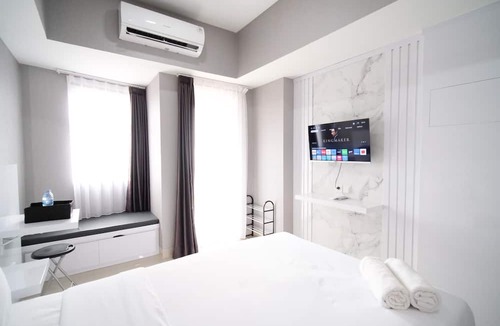 Surabaya Apartment | Nice And Comfy Studio Grand Dharmahusada Lagoon Apartment