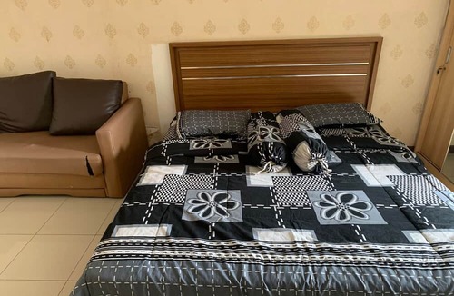 Depok Hotel | OYO Life 93374 Andira Inn