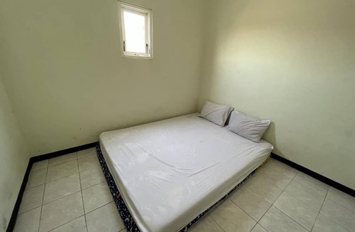 Dinoyo Hotel | OYO Life 92982 Kost Berkah Ibu